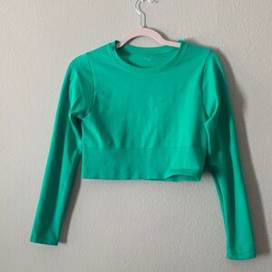 Stylish Green Long Sleeve Crop Top